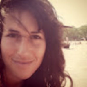 Meet your Posher, Eva